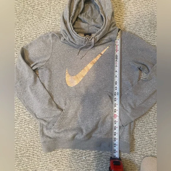 Nike Heather Gray Pullover Hoodie with Metallic Rose Gold Swoosh Size Small - Picture 6 of 7